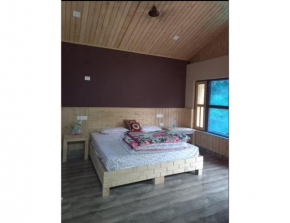 Waterfront hill Resort, Chakrata